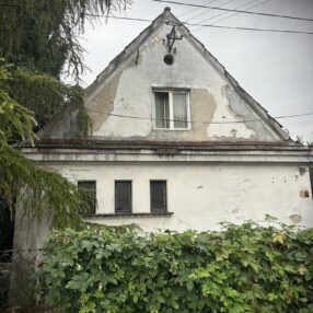 Więcej o: I spacer architektoniczny po Ursusie [relacja]